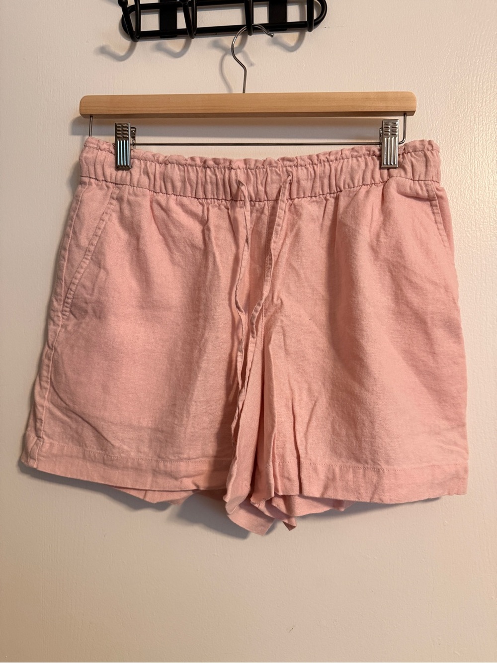 GAP Light Pink Drawstring Linen-Blend Athletic Shorts
